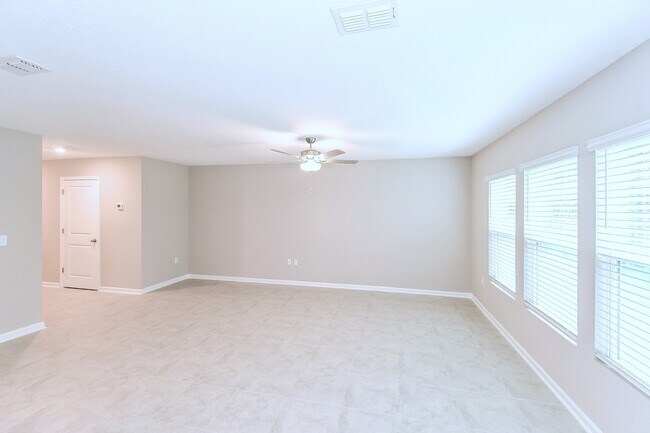 Building Photo - 9148 Udell Ln