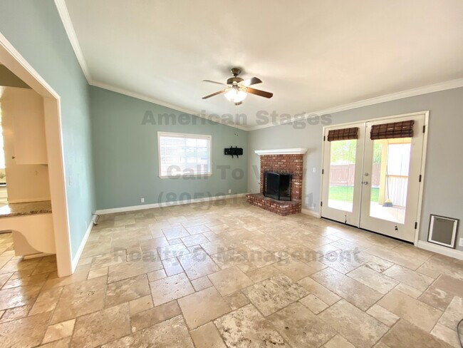 Foto del edificio - 3955 Crestmont Dr