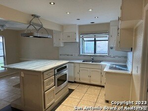 Foto del edificio - 25146 Summit Creek