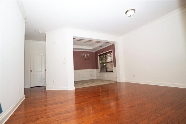 Building Photo - 2412 Harpers Way