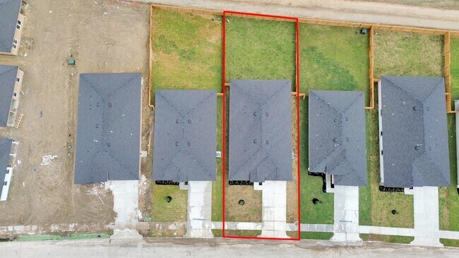 Building Photo - 8519 Swenson Ln