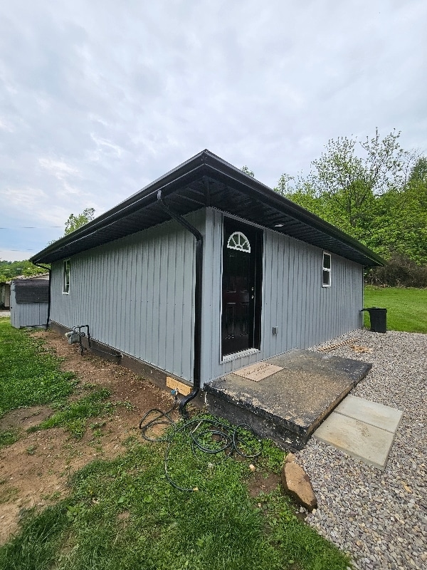 Building Photo - 38 Township Rd 219 N