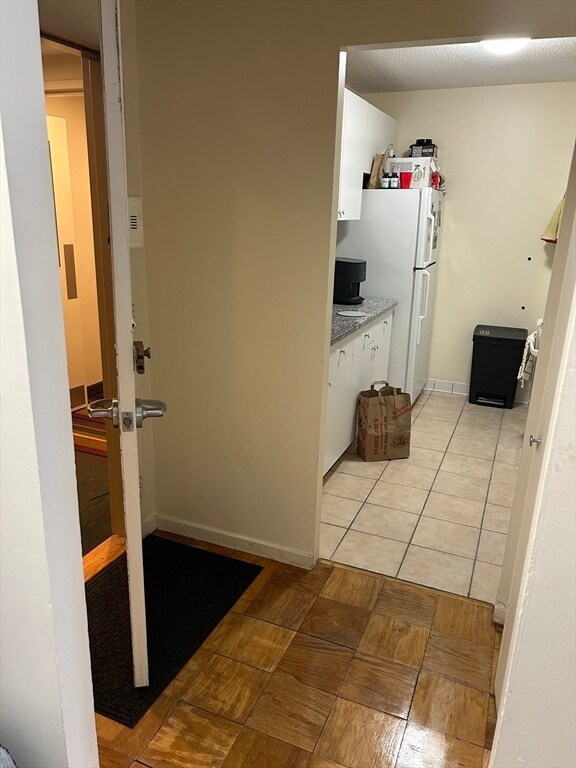 Foto del edificio - 77 Pond Ave