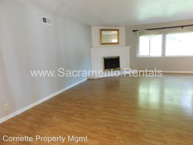 Building Photo - 3 br, 2 bath House - 1152 Derick Way
