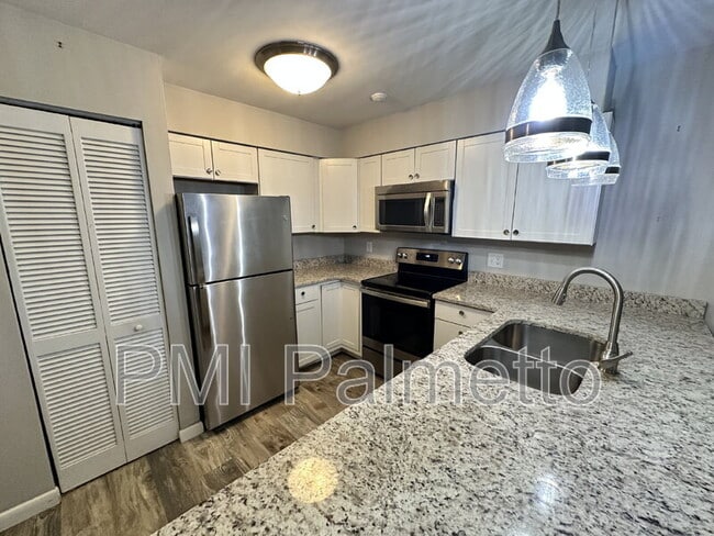 Building Photo - 405 Harbison Blvd