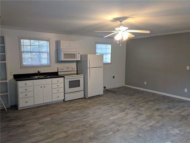 Foto del edificio - 701 Butler Ave