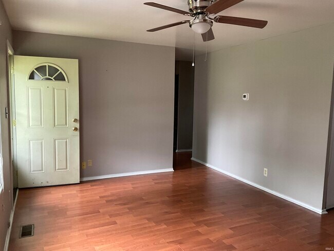Foto del edificio - 4927 Stony Run Ct