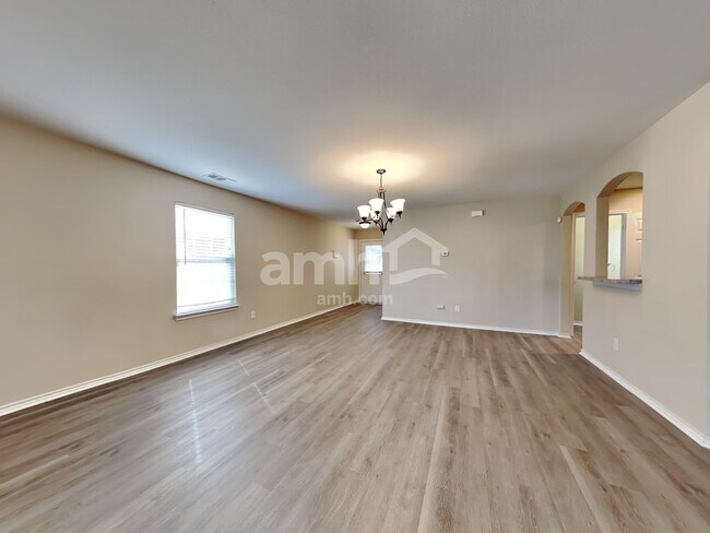 Foto del edificio - 587 Lentisco Dr