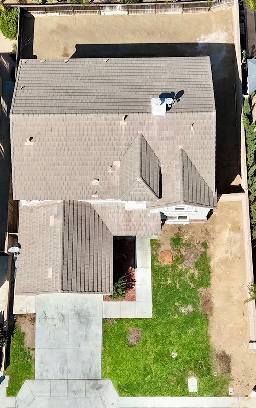Foto del edificio - 1562 Cheshire Dr
