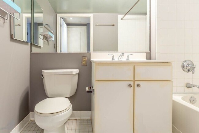 Foto del edificio - 1225 13th St NW