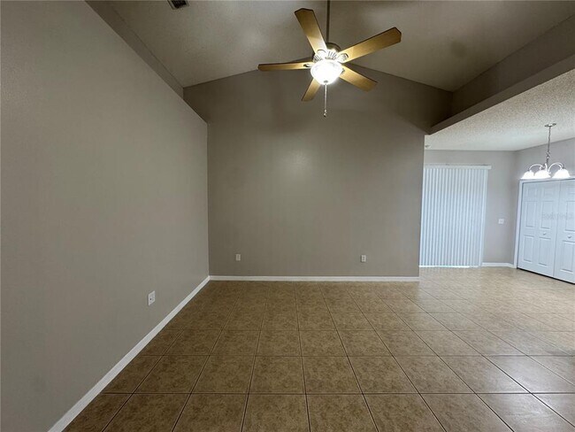 Building Photo - 356 Cello St