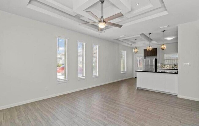 Foto del edificio - 704 E Myrtle Beach Ave