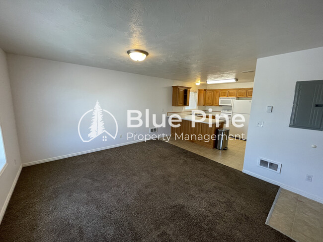 Building Photo - 3134 Chasewood Dr