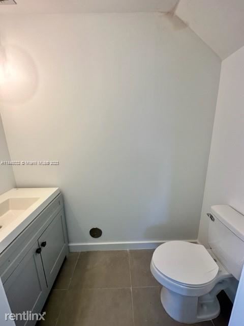 Building Photo - 4 br, 2.5 bath House - 10521 SW 180th St # 1