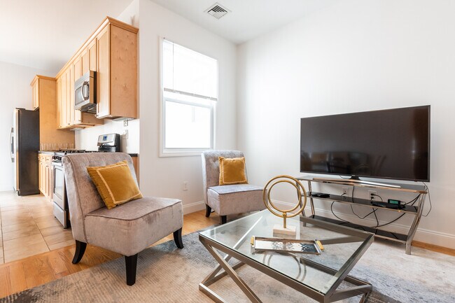 Foto del edificio - 128 Ogden Ave