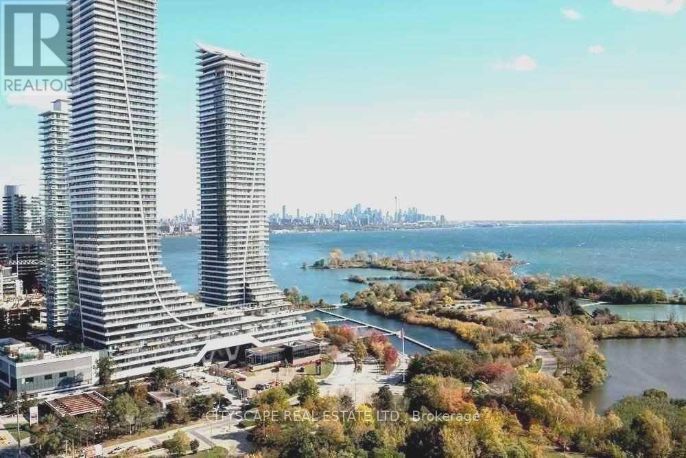 Primary Photo - 30-5630 Shore Breeze Dr