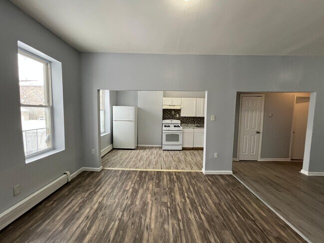 Foto del edificio - 134 Wilkinson Ave