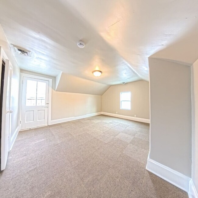 Foto del edificio - 106 2nd St NW