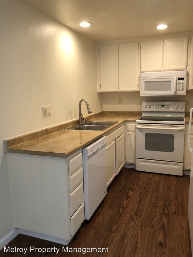 Building Photo - 7013 Appian Dr
