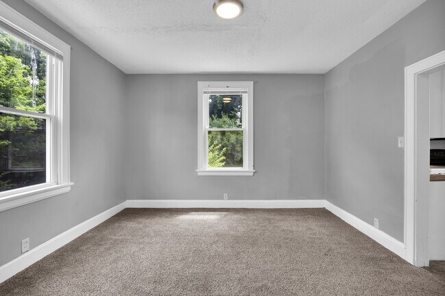 Foto del edificio - 1114 Fairbanks Ave