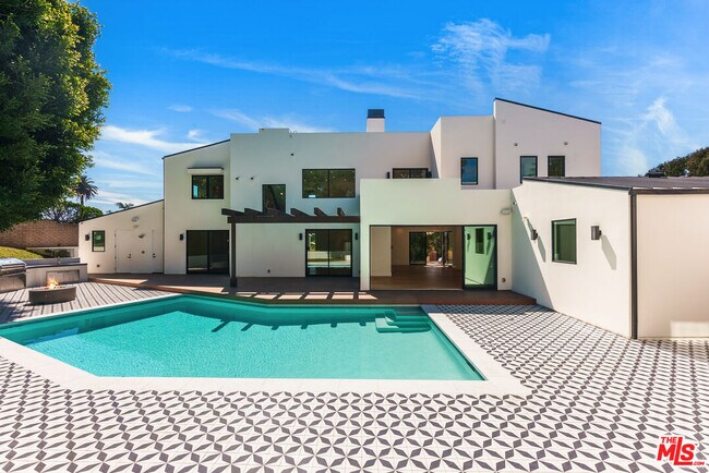 Foto del edificio - 382 Aderno Way