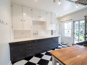 Building Photo - 1278 N Hudson Ave