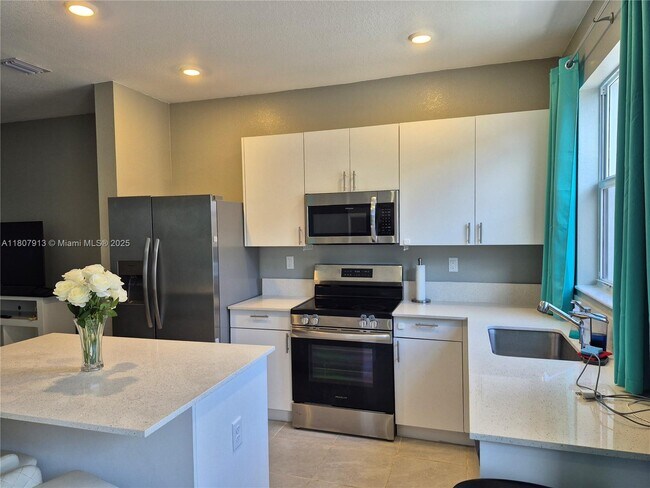 Foto del edificio - 16277 SW 292nd St