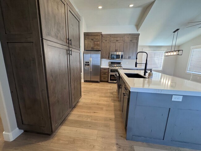 Foto del edificio - Beautiful Draper Home for Rent!