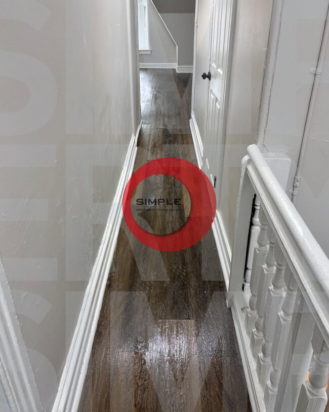 Photo - 230 N 4th St Apartment