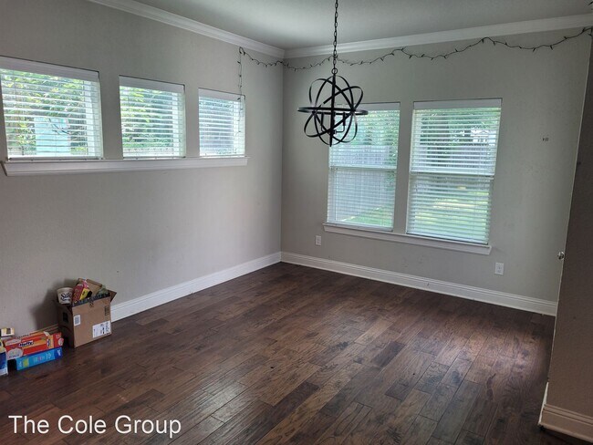 Building Photo - 4 br, 2 bath House - 2805 W Bewick St