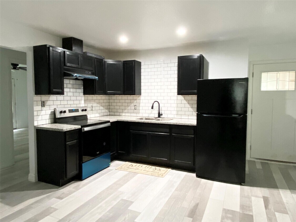 Foto principal - 906 Eagle Ave