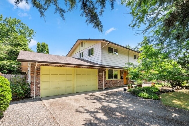 Photo - 4315 High St House