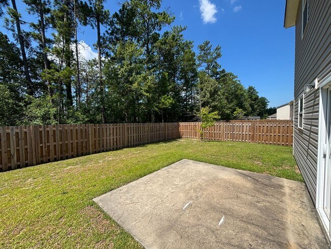 Building Photo - 377 Baymont Dr