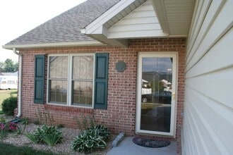 Building Photo - 123 Alger Ln