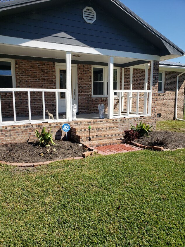 Foto principal - 1216 Trotter Ridge Rd