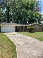 Building Photo - 3628 Cameron Dr
