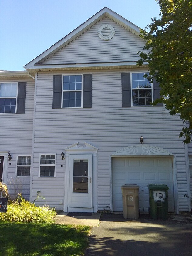12 Esplanade Way, Berkeley Township, NJ 08721 Townhome Rentals in