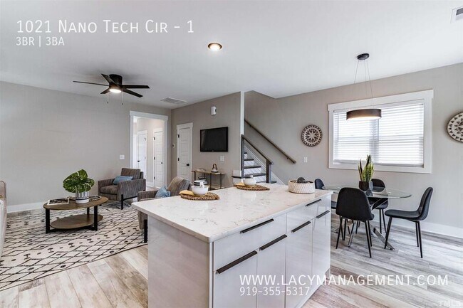 Foto del edificio - 1021 Nano Tech Cir