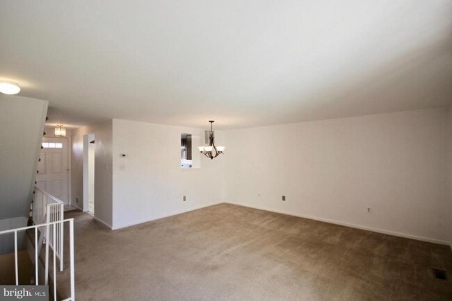 Foto del edificio - 14405 Black Horse Ct