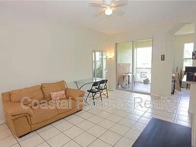 Building Photo - 5035 Sunridge Palms Dr