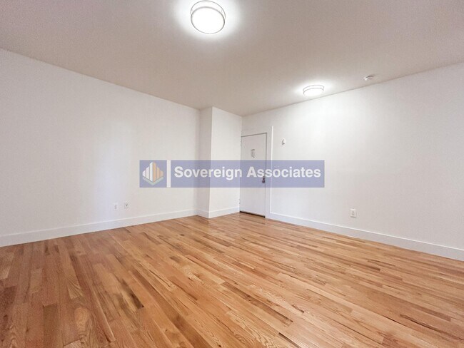 Foto del edificio - 605 West 137th Street