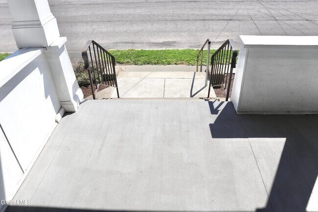 Foto del edificio - 628 N Pearl St