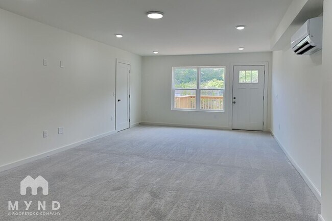 Foto del edificio - 2957 Thornton Grove Blvd