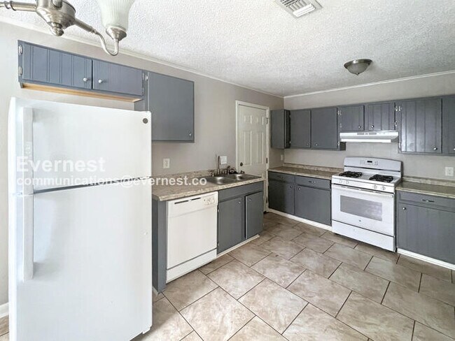 Foto del edificio - 110 Border Cir