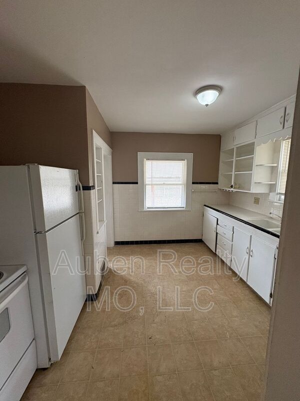 Foto del edificio - 5316 Harrison St