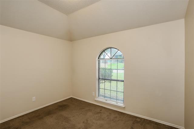 Foto del edificio - 440 Derby Ln