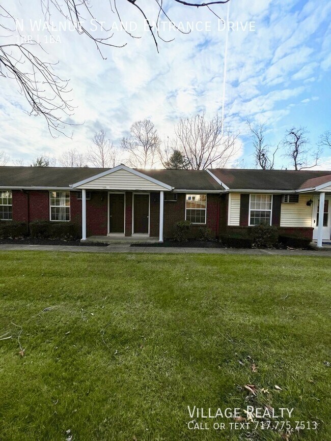 Foto del edificio - 302 N Walnut St