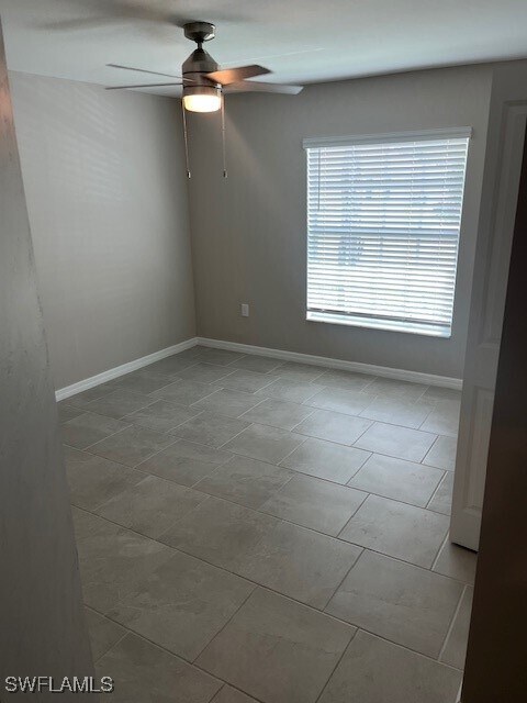 Foto del edificio - 3898 Treasure Oak Wy