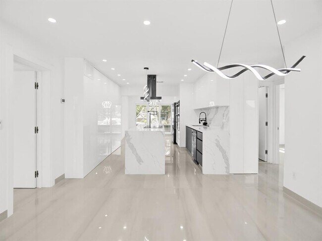 Foto del edificio - 4530 SW 34th Dr