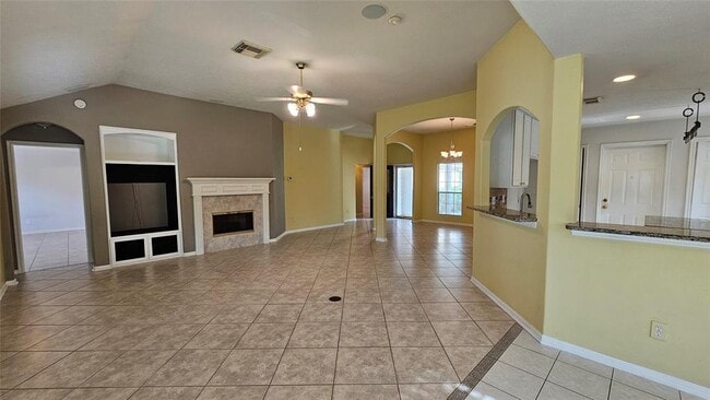 Building Photo - 2314 Hannover Way